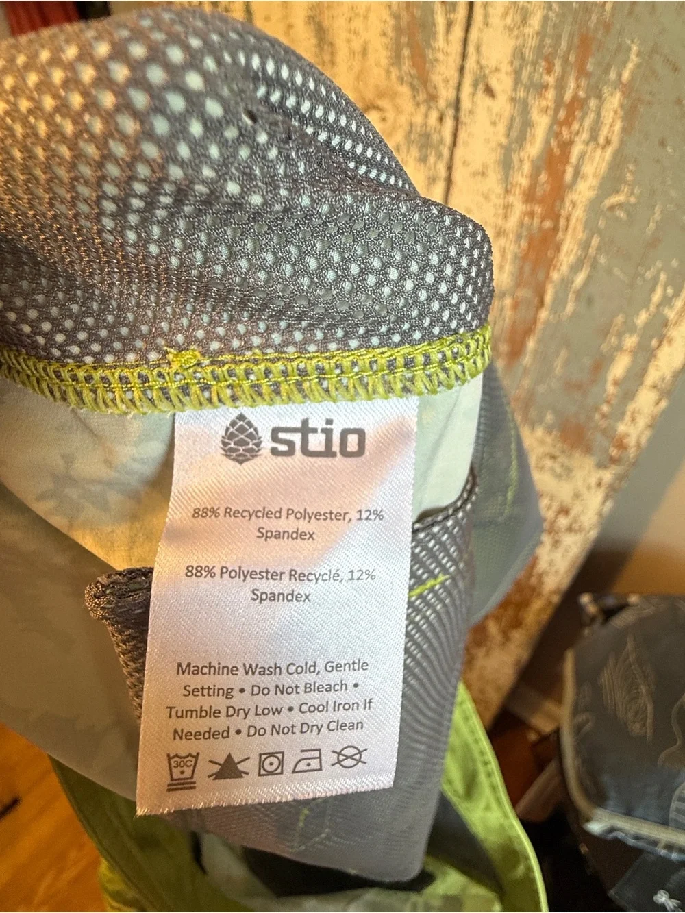 Stio Green Camo Men's Swim Board Shorts size 38